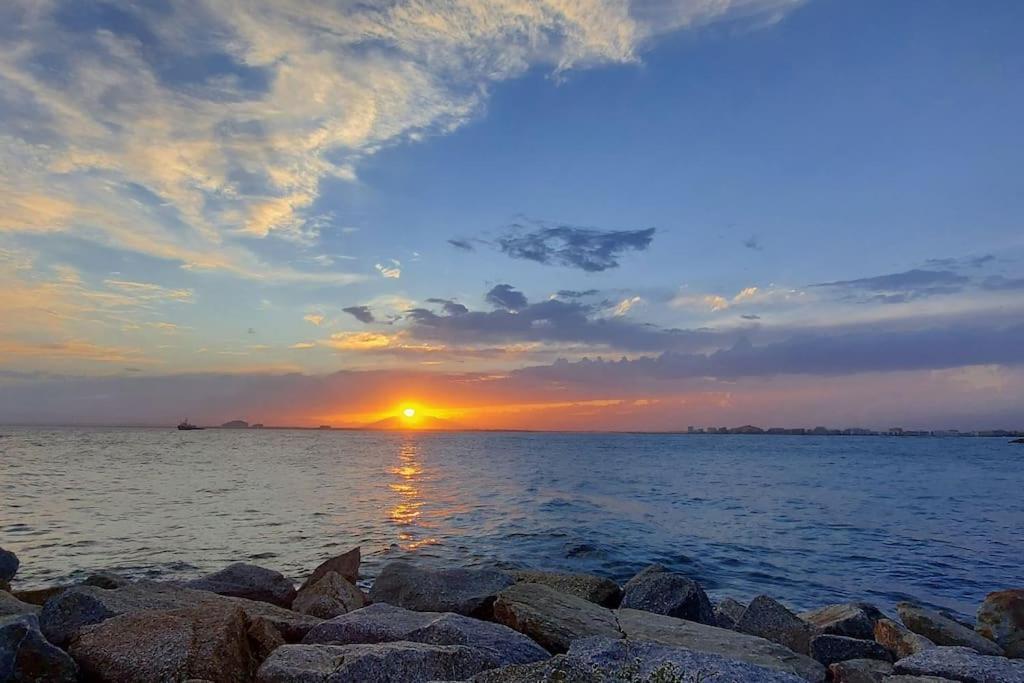 Sunsetmare Vacational Apartment Roses Kültér fotó